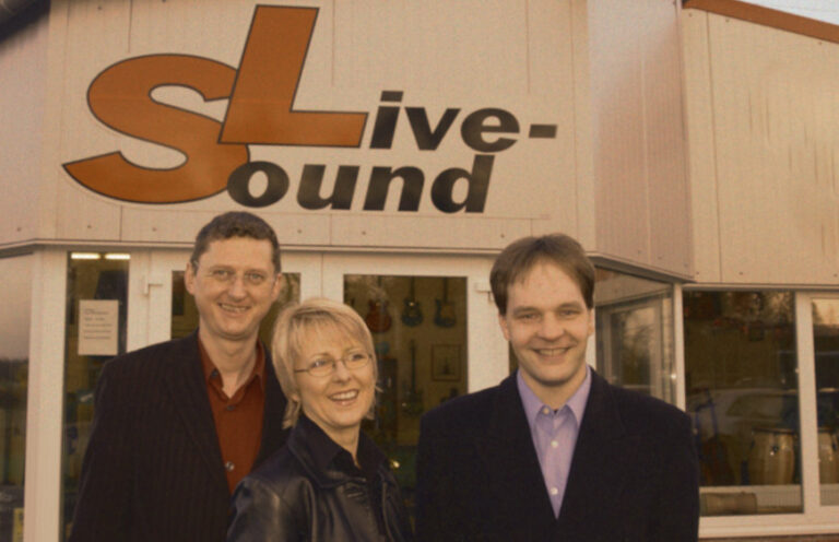 Die Geschäftsführung Eckhard Groen, Hans-Jürgen Schüürmann und Annemarie Groen bei der Gründung der Firma LS IT & MEDIA - damals Live Sound